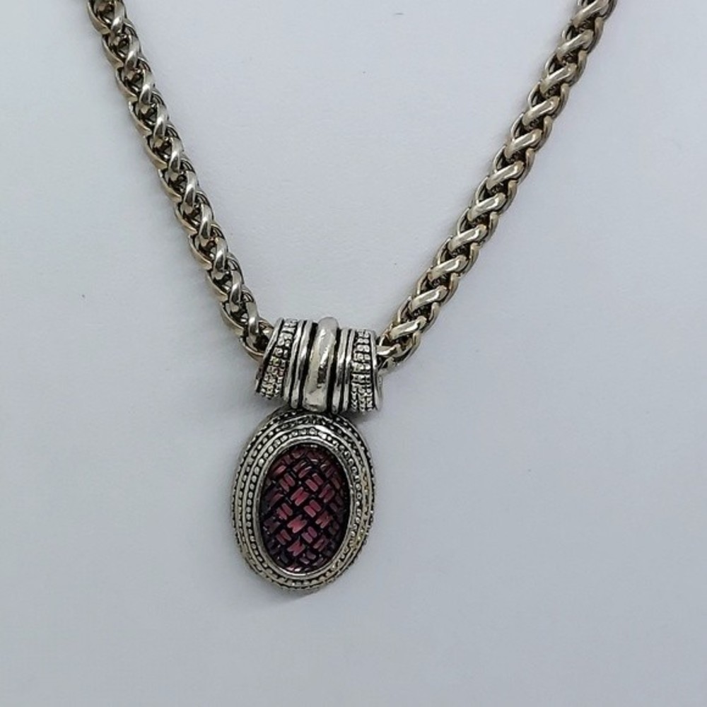Antique silver tone necklace with‎ purple inlay